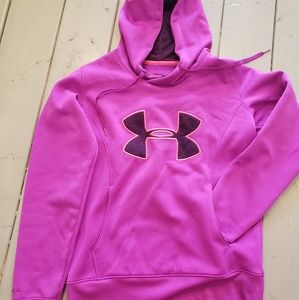 🍂FALL IS COMING🍃Under Armour performance hoodie
